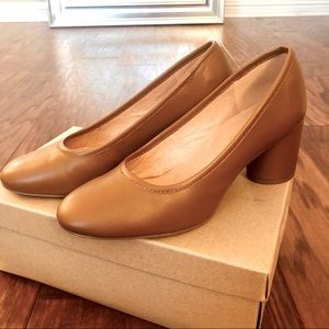 Madewell Reid Pump in English Saddle Leather, size 7